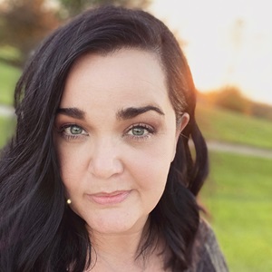 Sherri Weatherby headshot